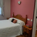 אכסניה Pachin *